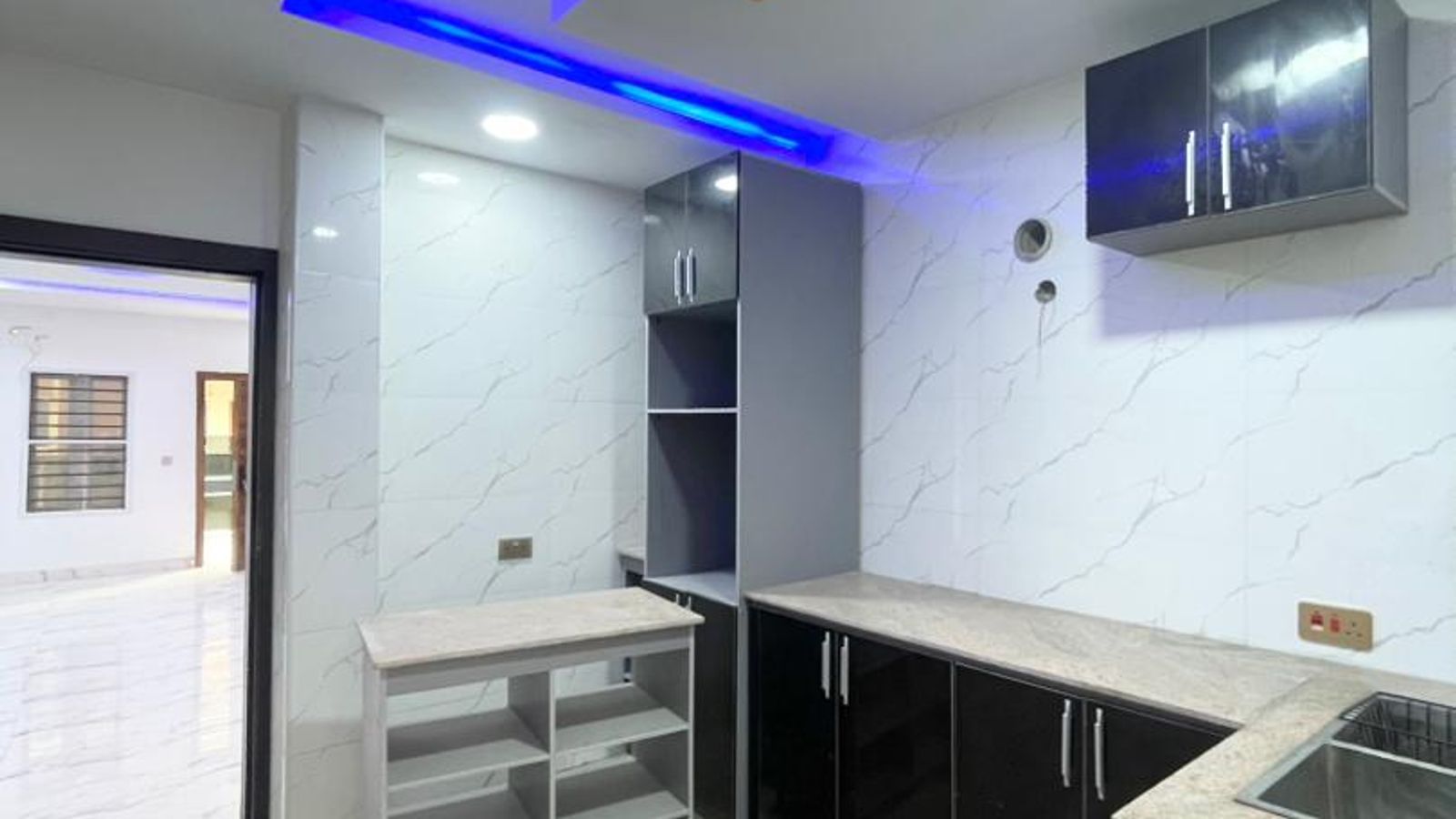 3 Bedroom Apartment