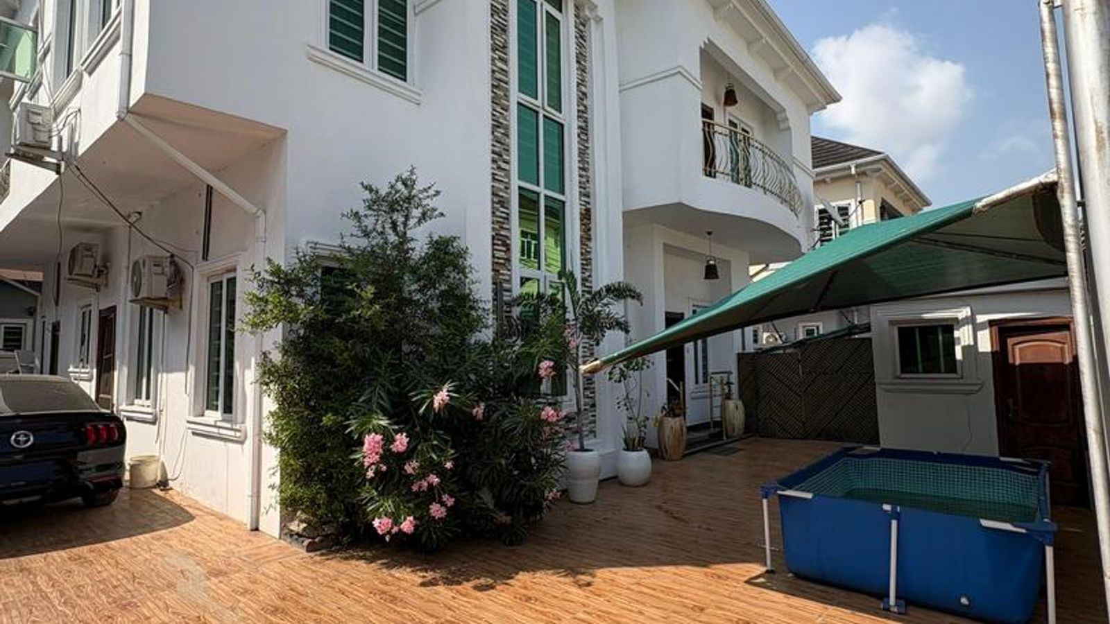 5 Bedroom Fully Detached Duplex