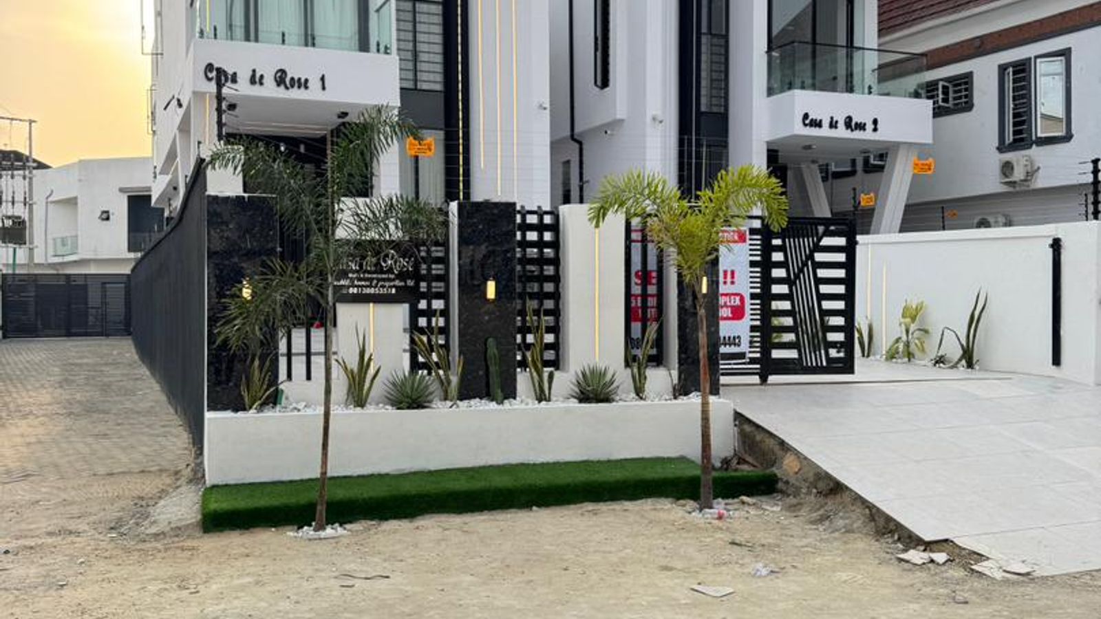 5 Bedroom Fully Detached Duplex