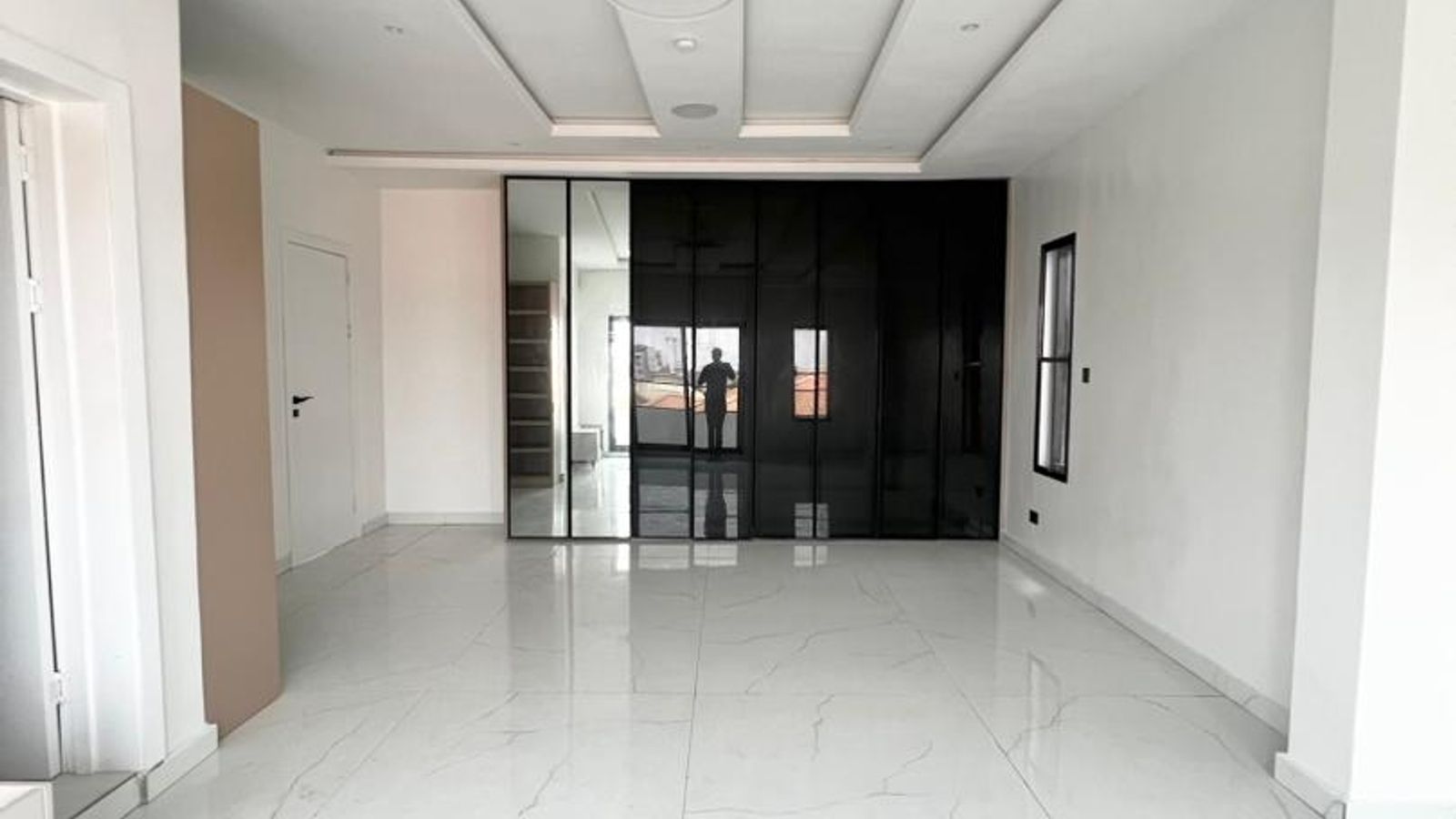 4 Bedroom Fully Detached Duplex