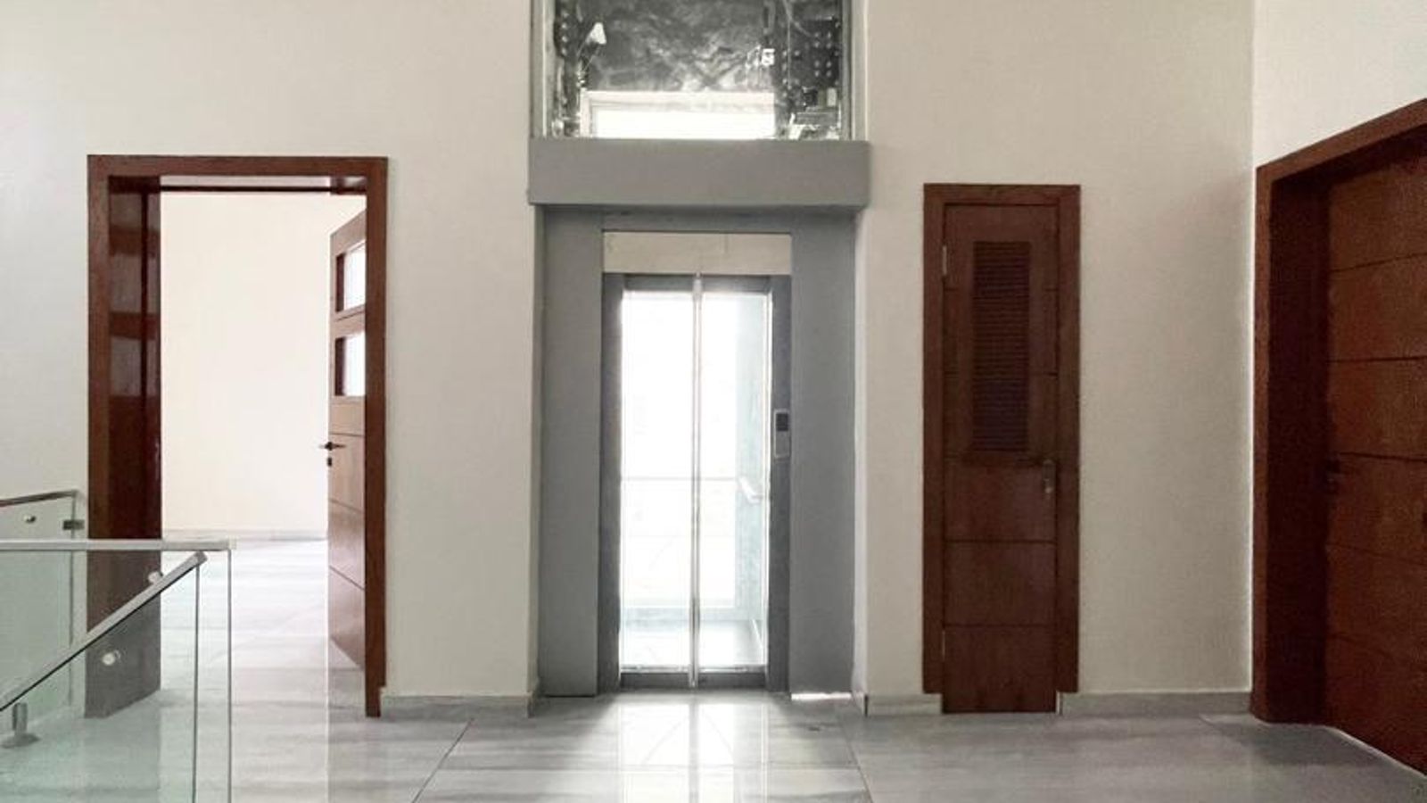 5 Bedroom Fully Detached Duplex