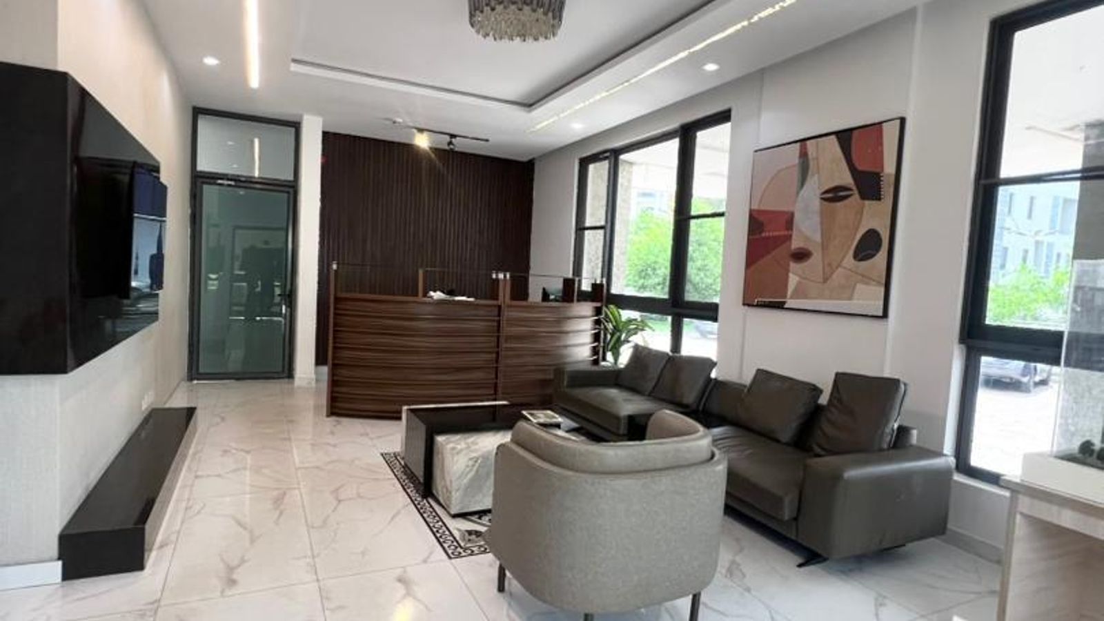 3 Bedroom Apartment