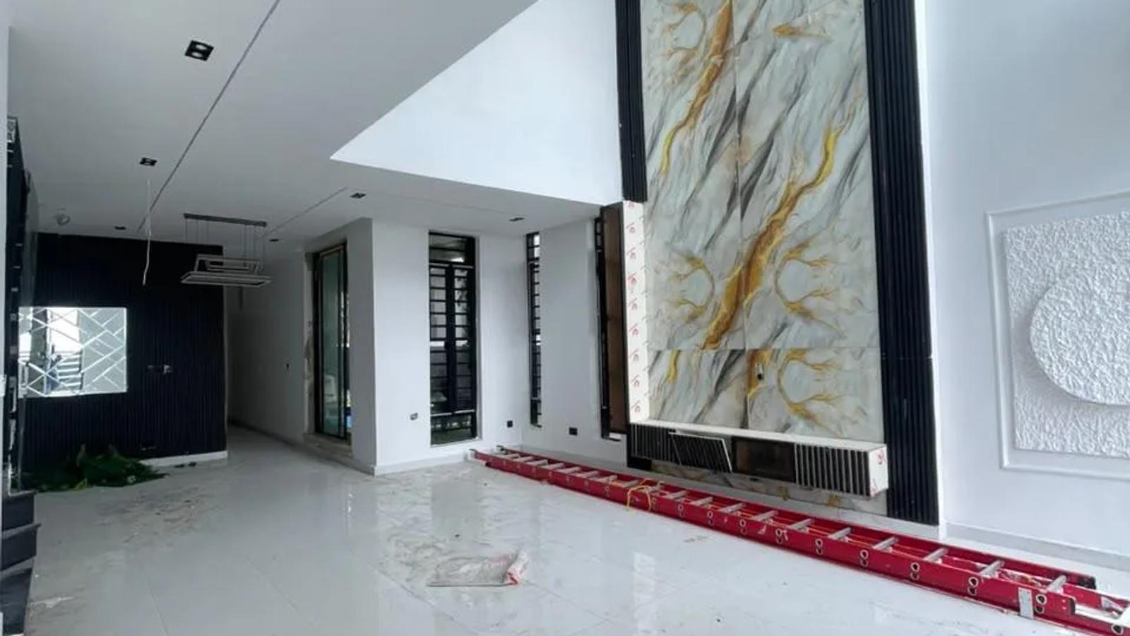 5 Bedroom Fully Detached Duplex
