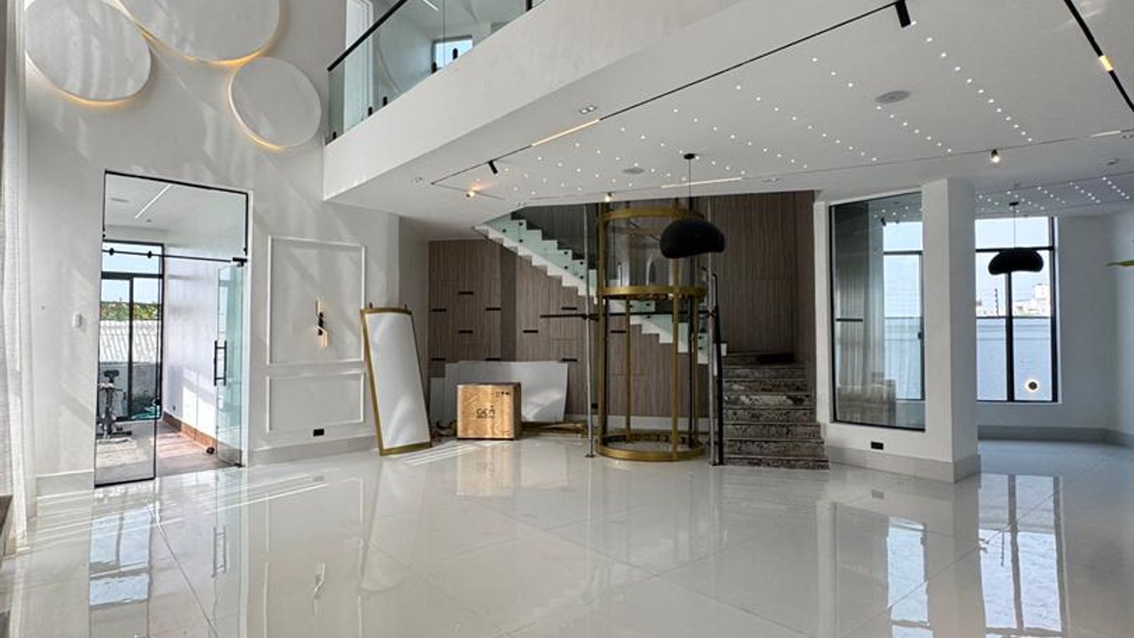 5 Bedroom