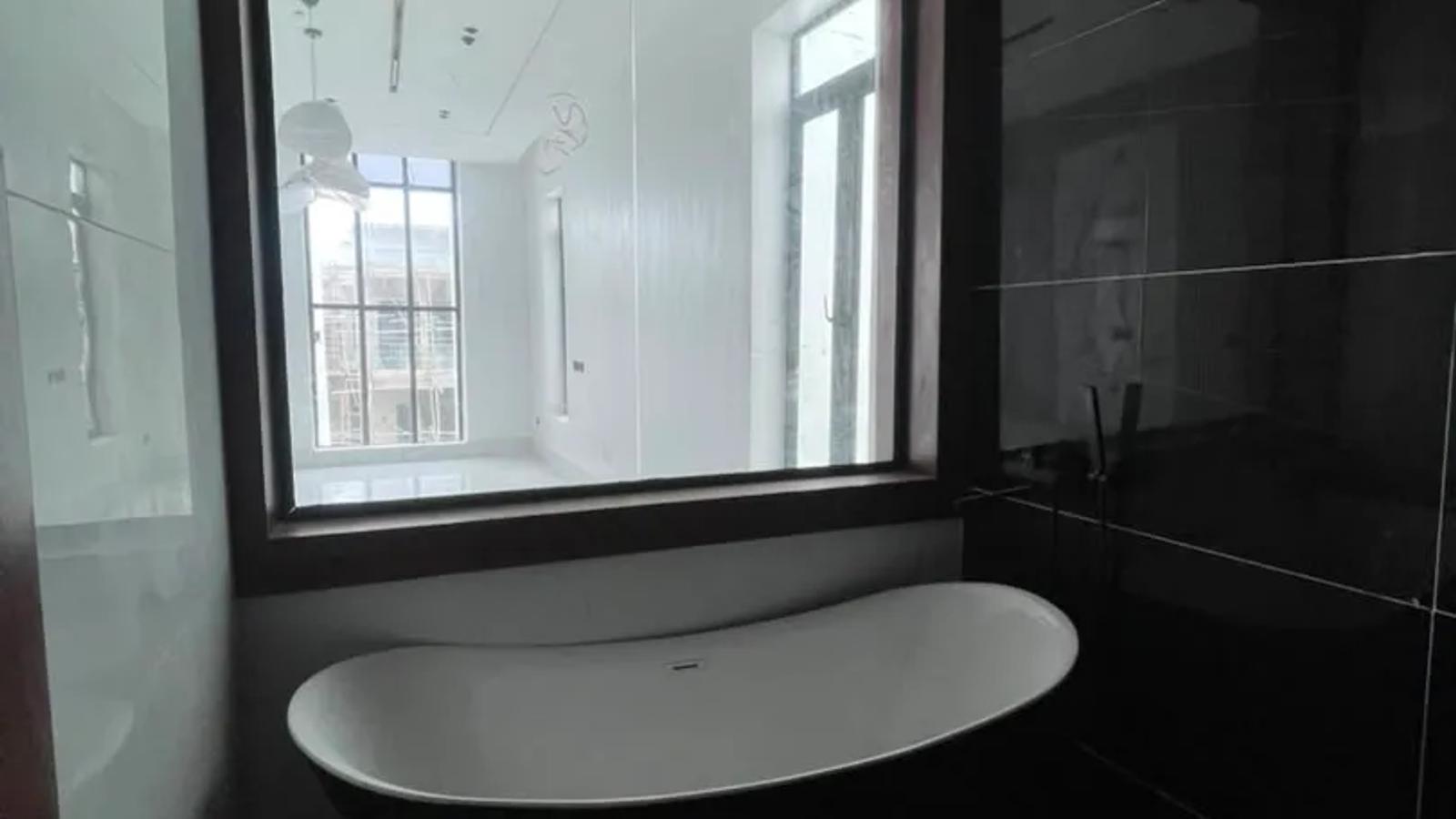 5 Bedroom Fully Detached Duplex