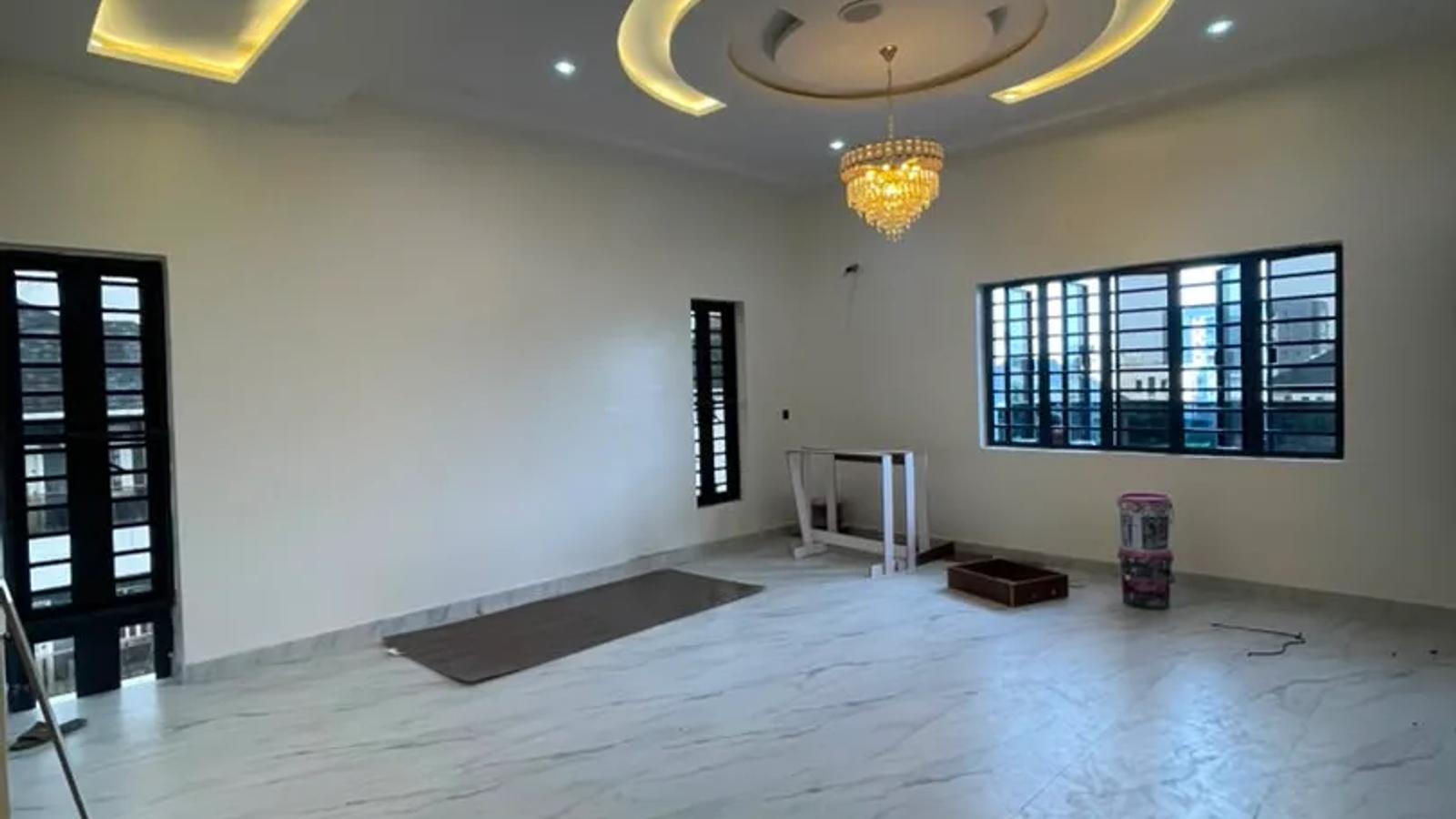 4 Bedroom Terrace Duplex