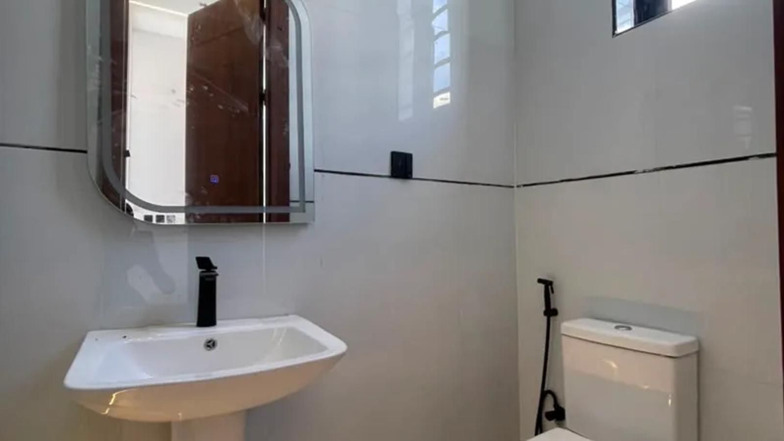 4 Bedroom Semi Detached Duplex