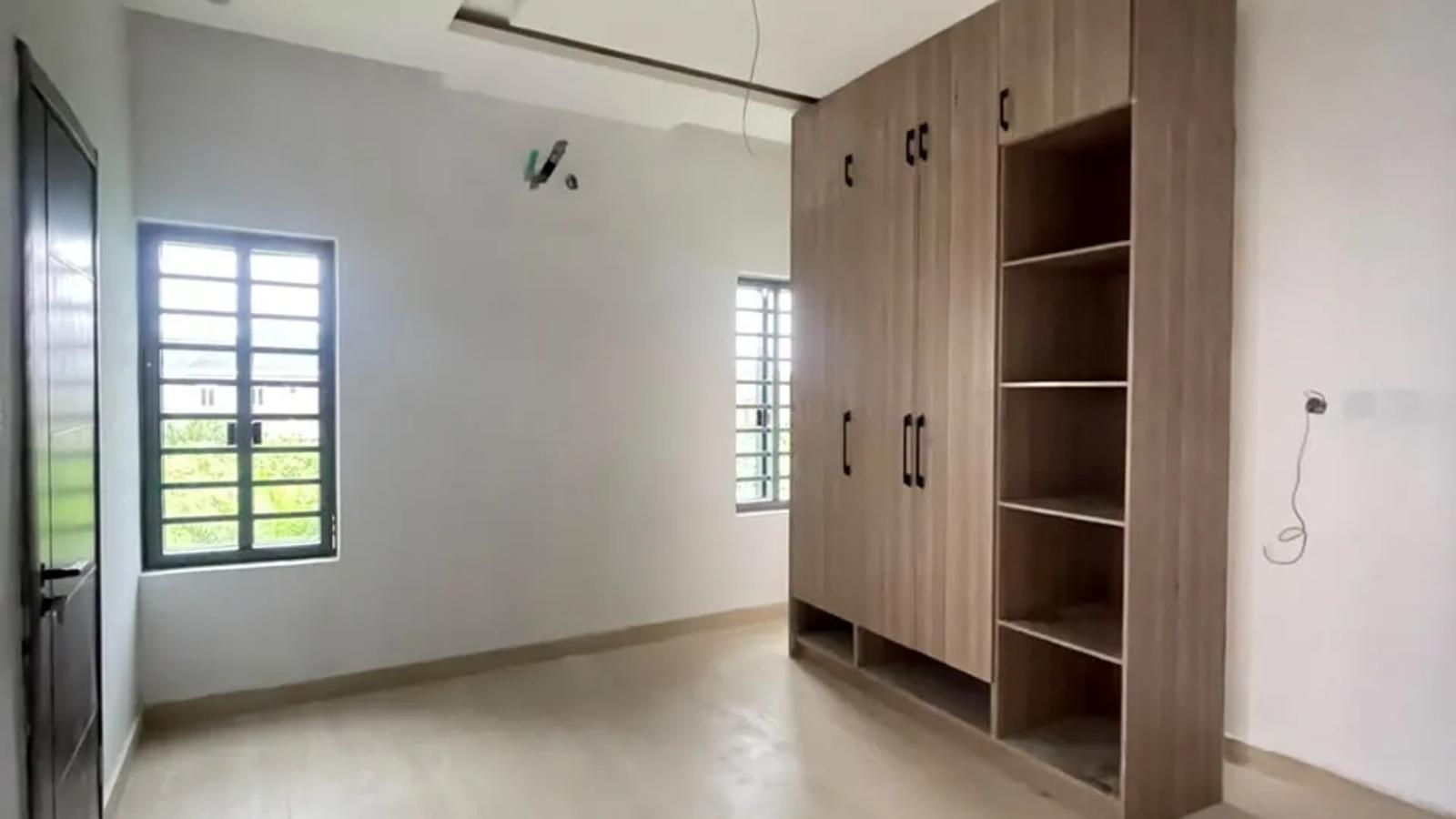 4 Bedroom Semi Detached Duplex