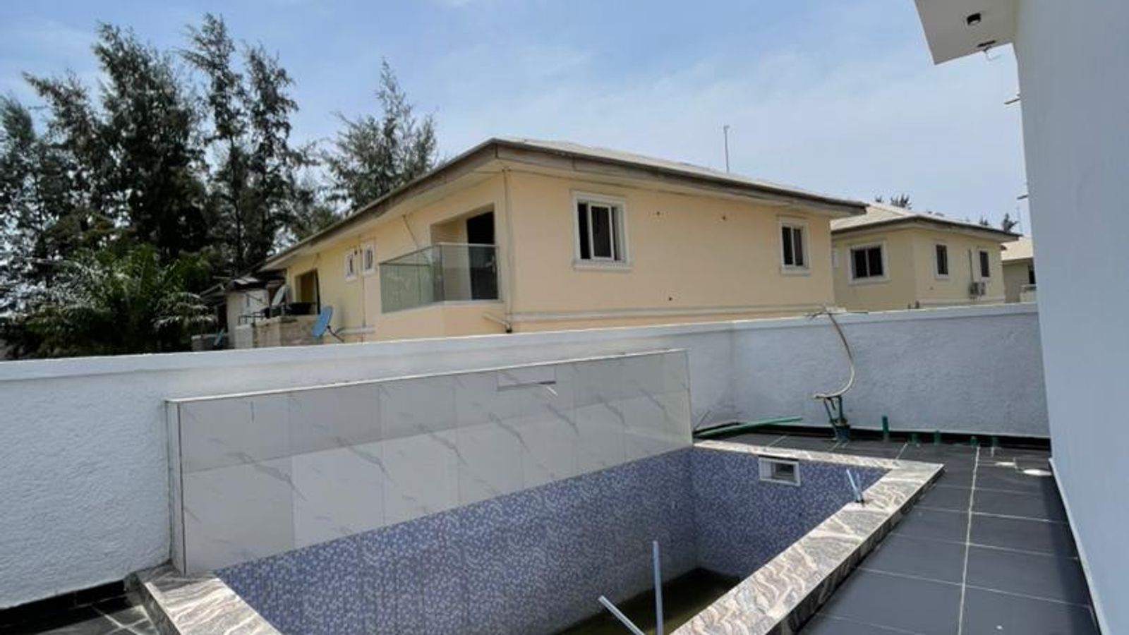 5 Bedroom Fully Detached Duplex