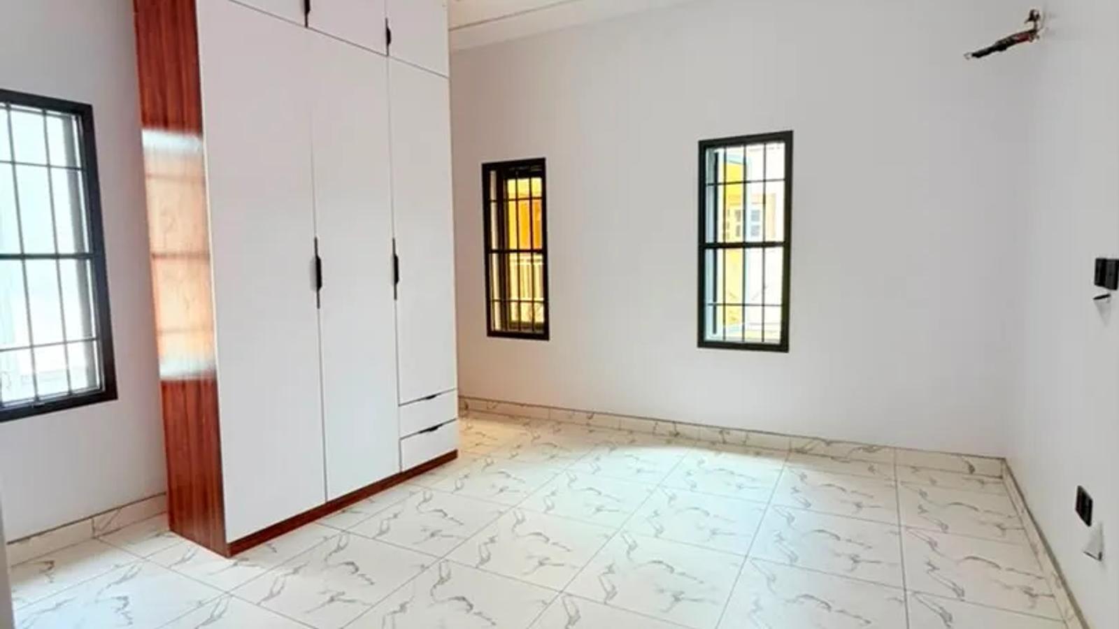 4 Bedroom Semi Detached Duplex