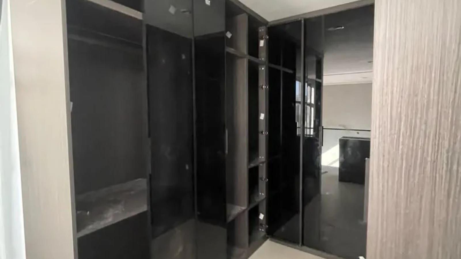 5 Bedroom Fully Detached Duplex