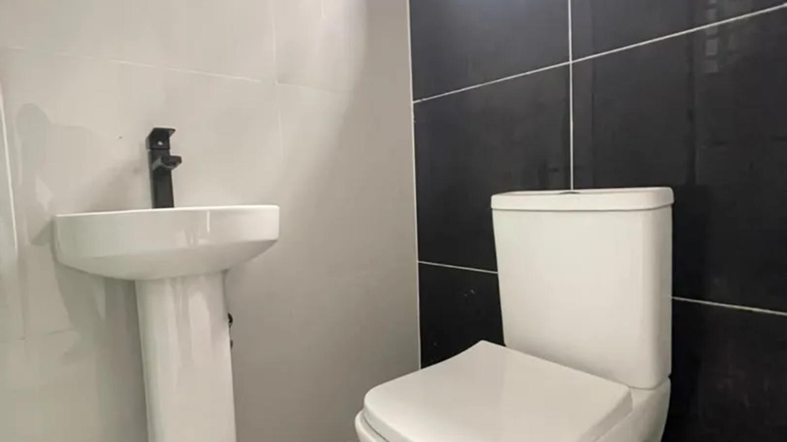 4 BEDROOM SEMI-DETACHED DUPLEX WITH BQ