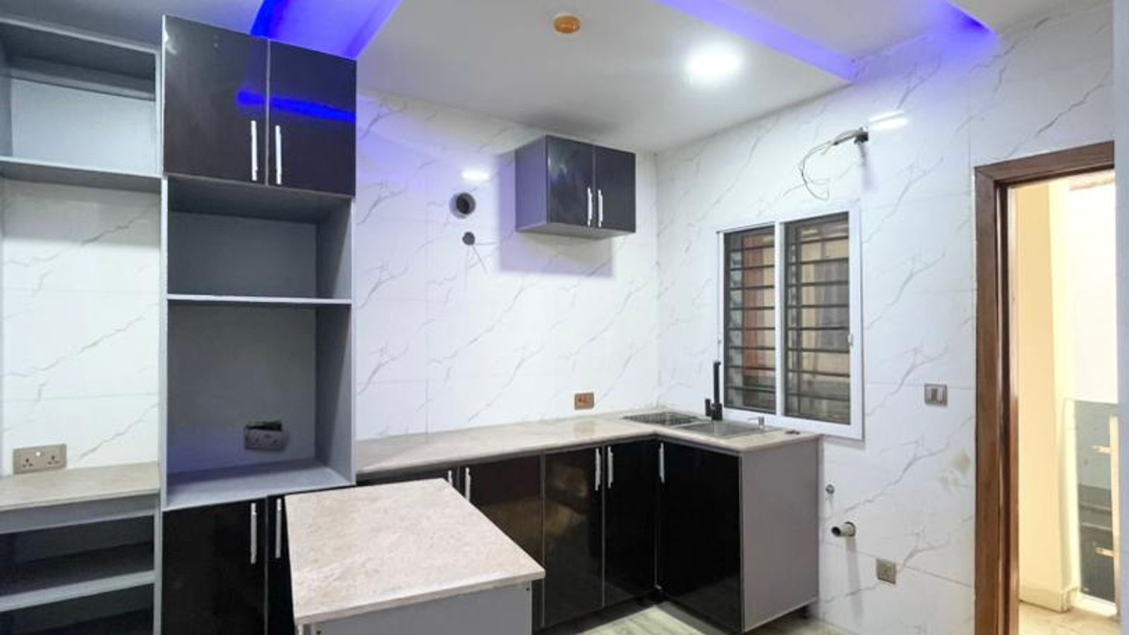 3 Bedroom Apartment