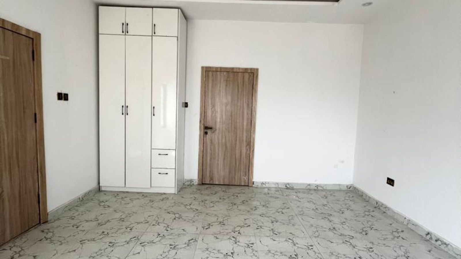 3 Bedroom Terrace Duplex