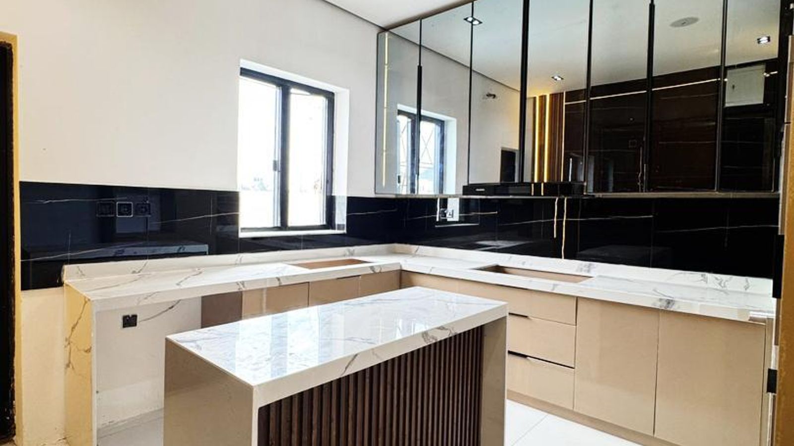 4 Bedroom Semi Detached Duplex