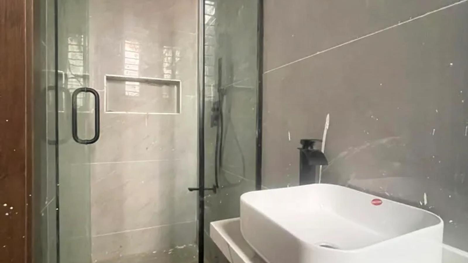 3 BEDROOM TERRACE + BQ