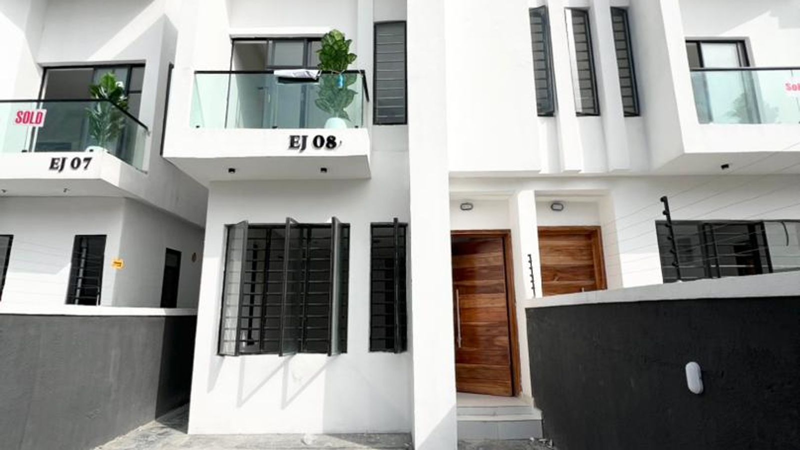 4 Bedroom Semi Detached Duplex