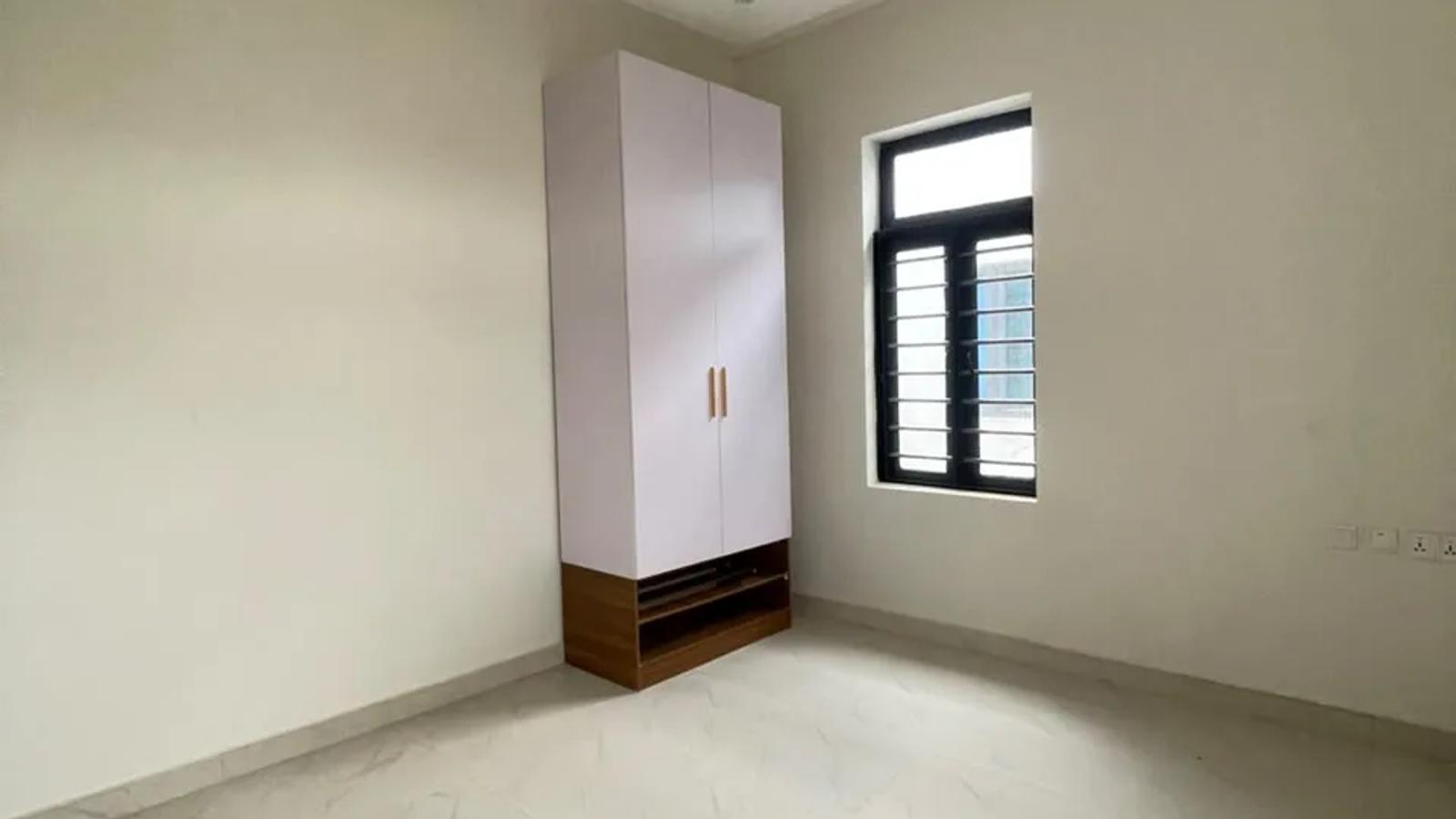 4 Bedroom Fully Detached Duplex