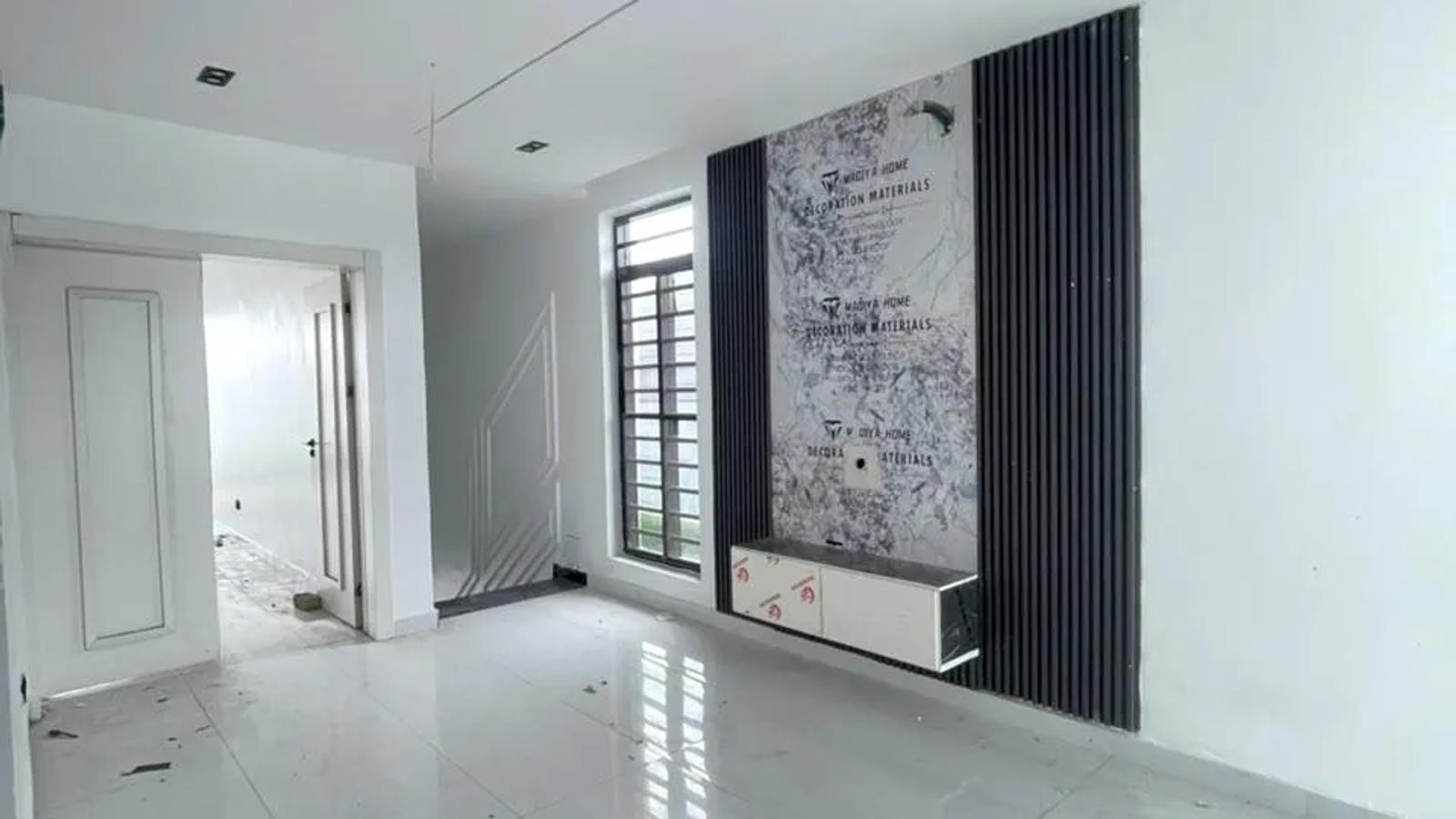 5 Bedroom Fully Detached Duplex
