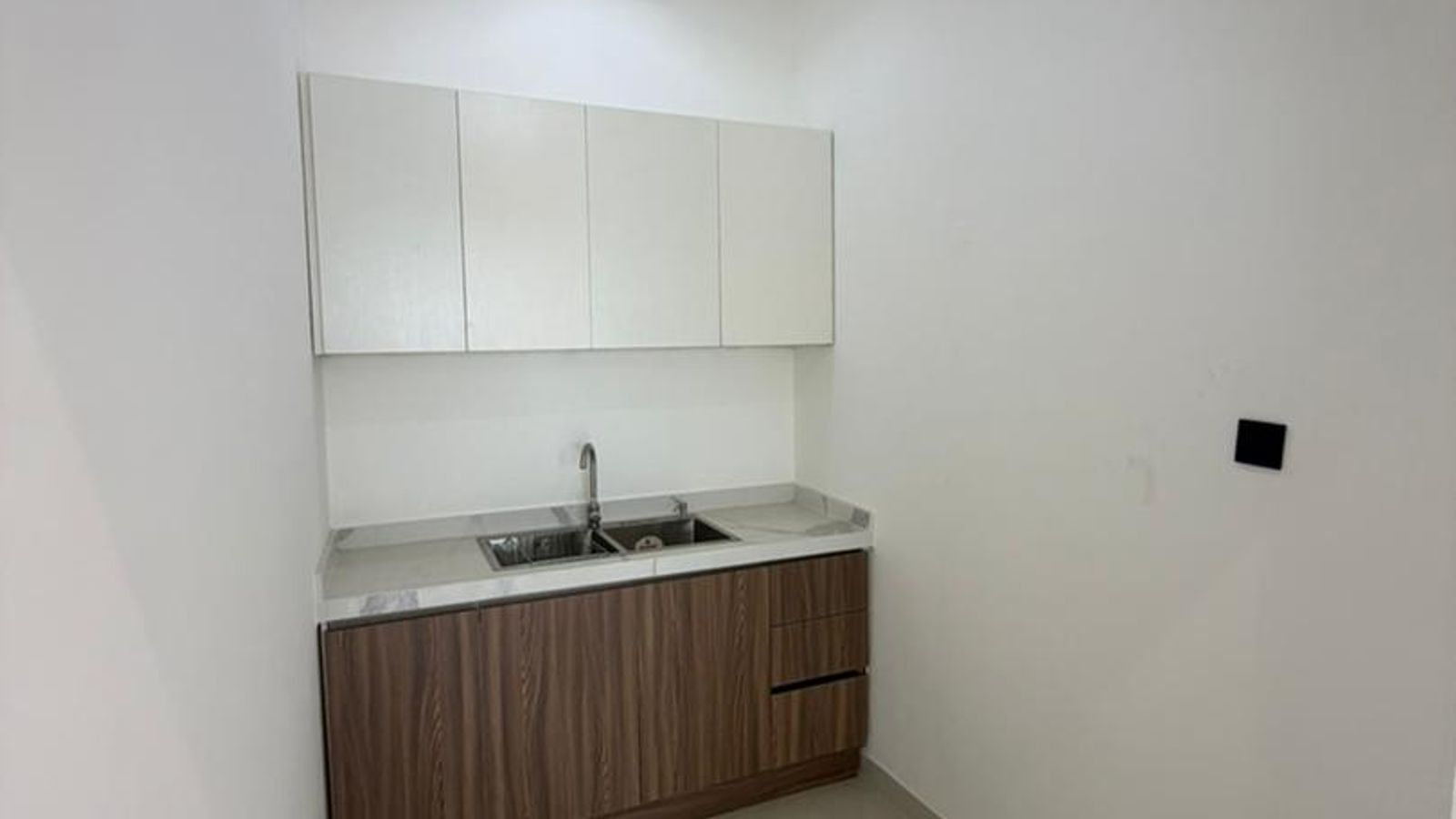 5 Bedroom Fully Detached Duplex