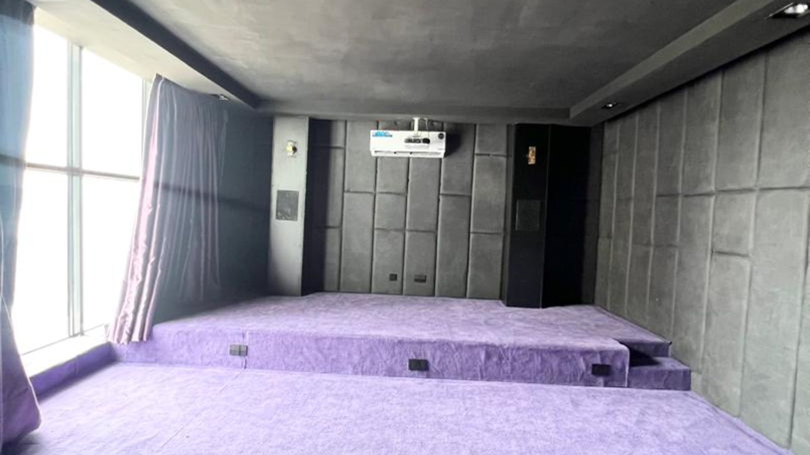 4 Bedroom Fully Detached Duplex