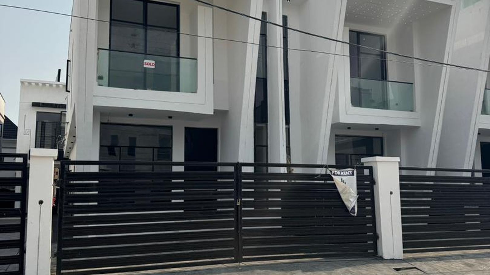 5 Bedroom Duplex