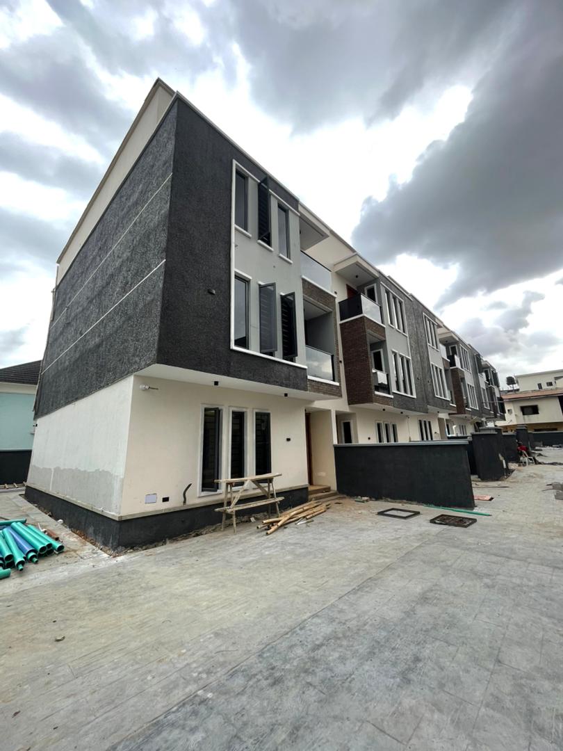 4 Bedroom Terrace Duplex