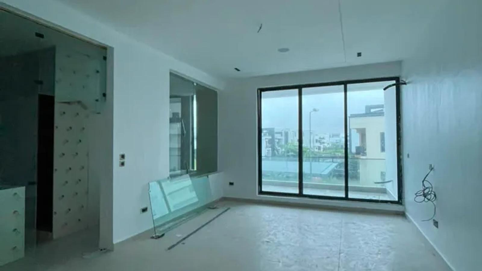 5 Bedroom Semi Detached Duplex Duplex