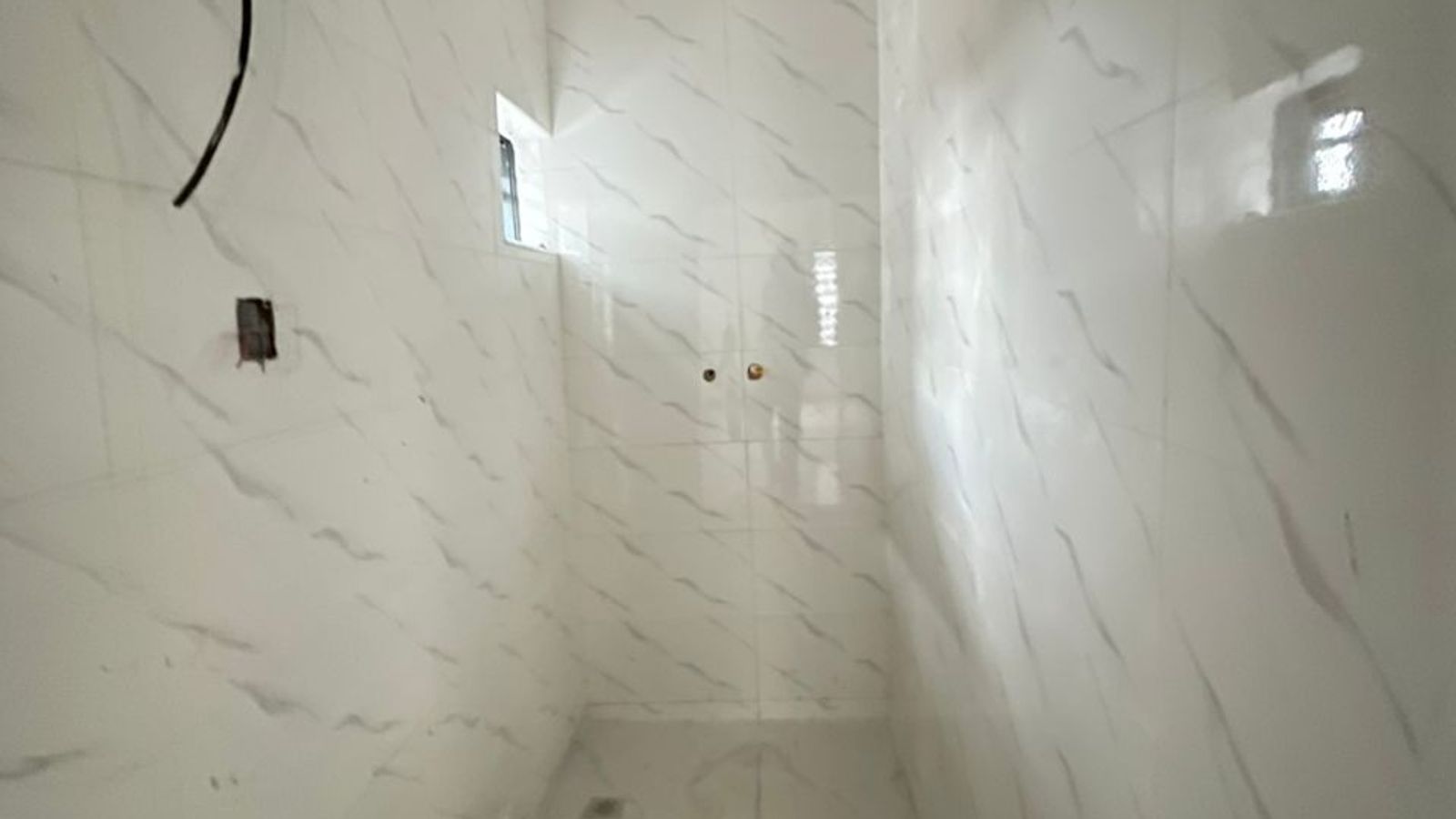 6 Bedroom Fully Detached Duplex
