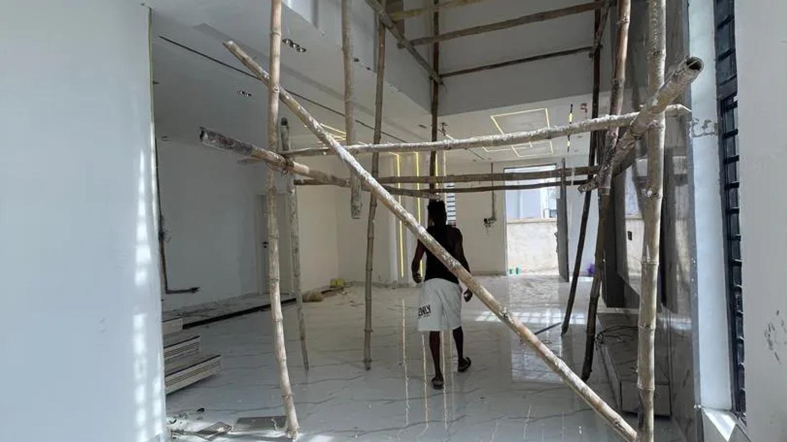 5 Bedroom Fully Detached Duplex