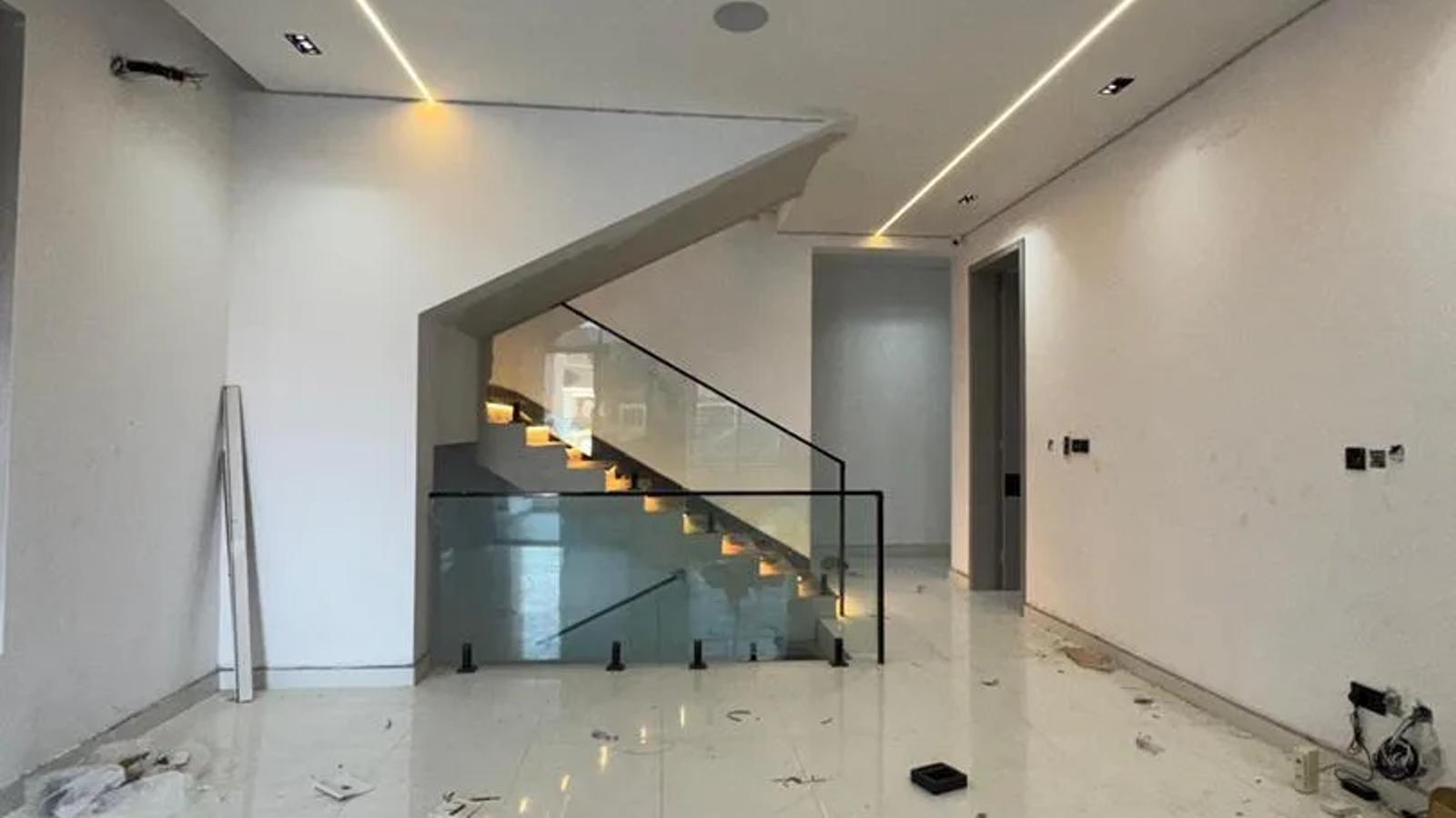 5 Bedroom Fully Detached Duplex