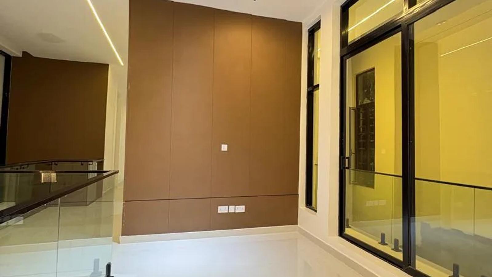 5 Bedroom Fully Detached Duplex