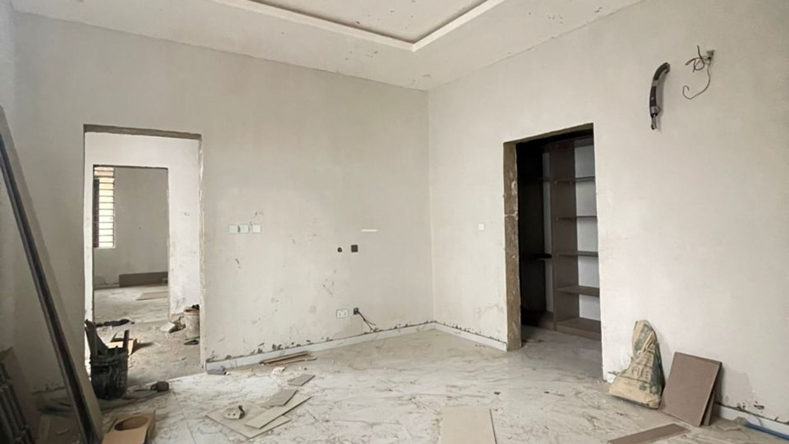 5 Bedroom Fully Detached Duplex