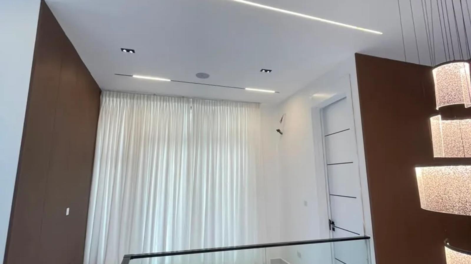 5 Bedroom Fully Detached Duplex