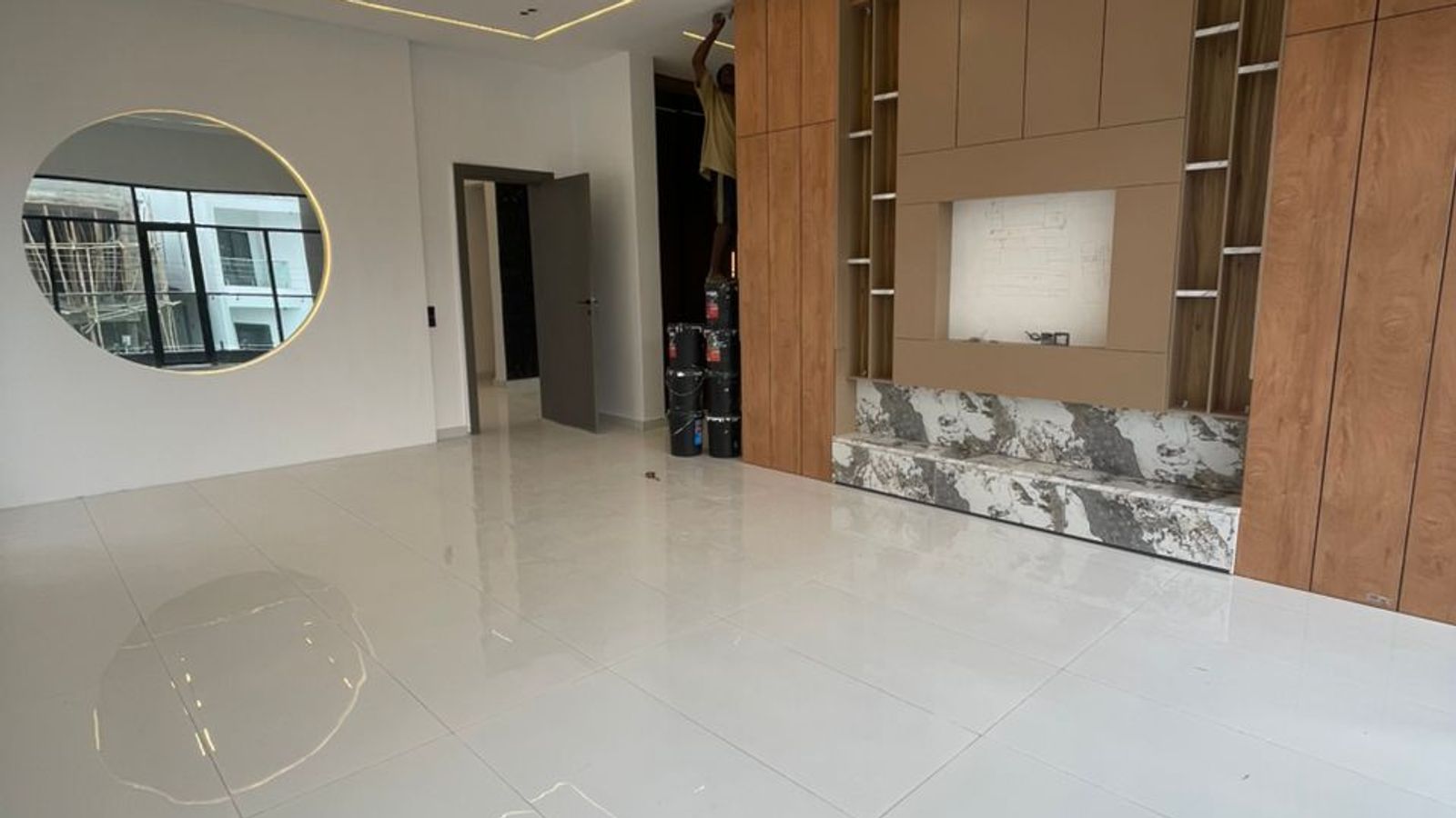 5 Bedroom Fully Detached Duplex