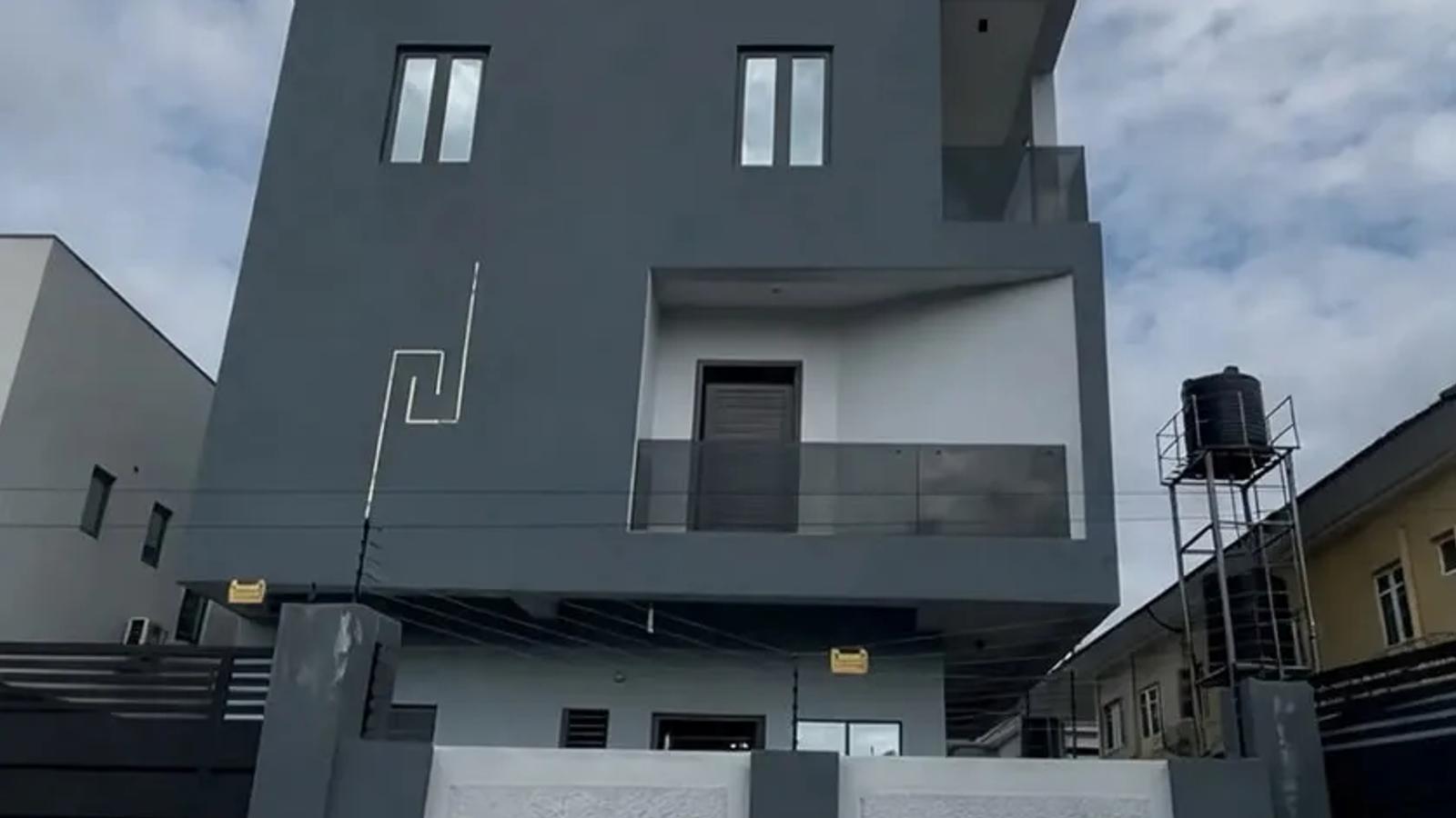 4 Bedroom Semi Detached Duplex