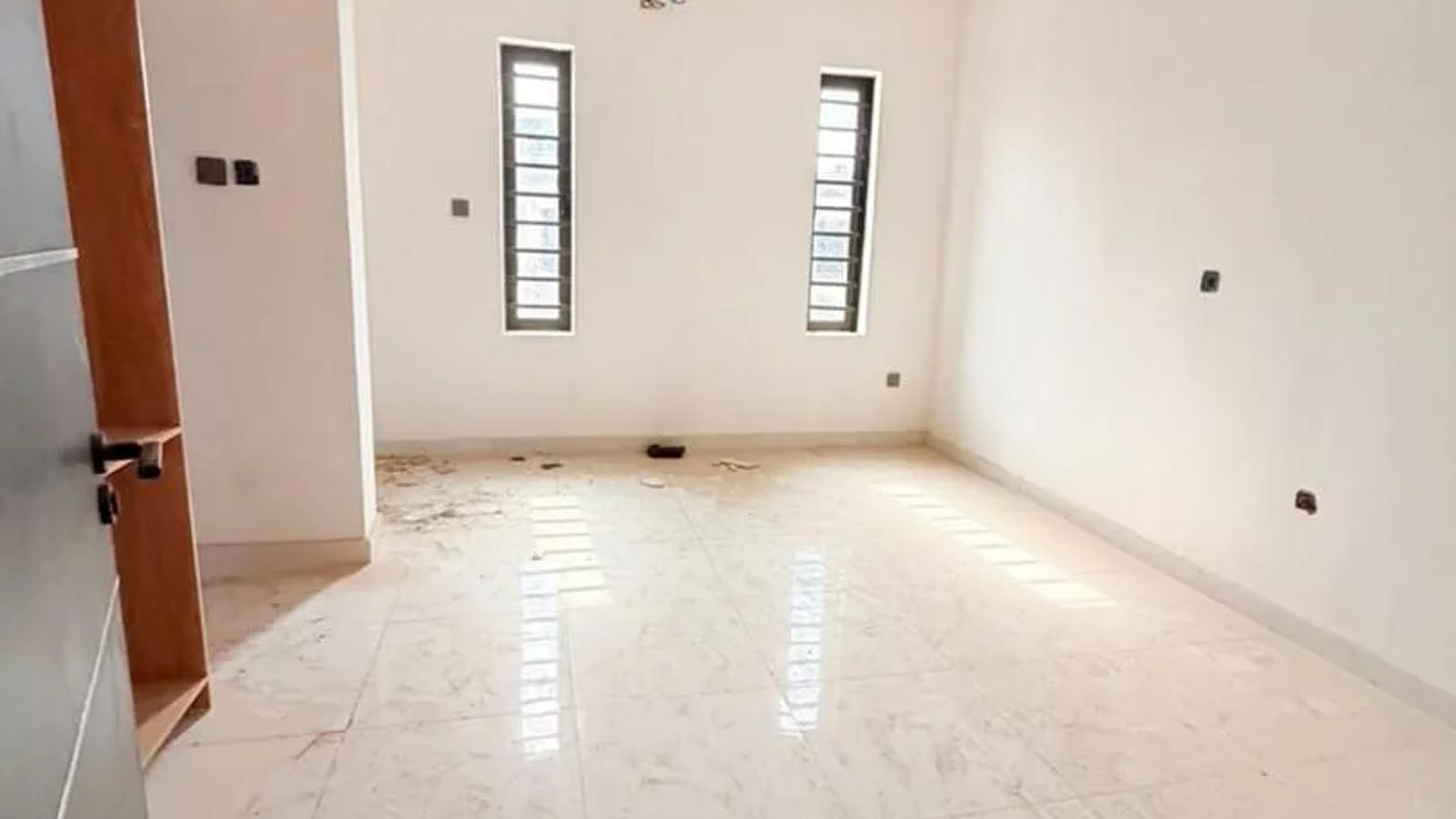 4 Bedroom Terrace Duplex
