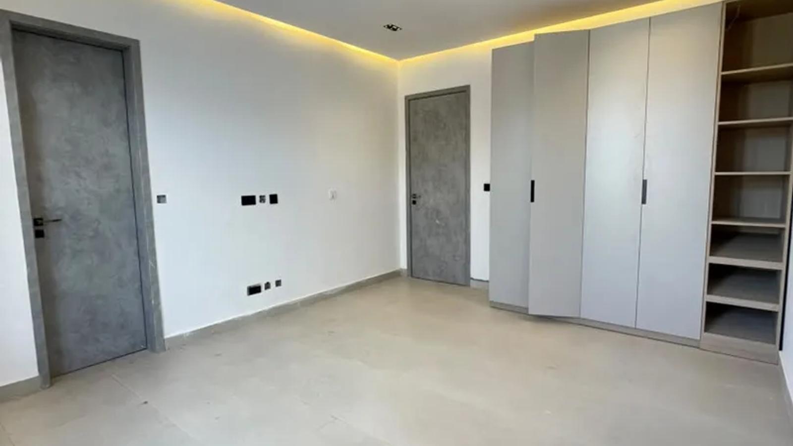 3 Bedroom Apartment
