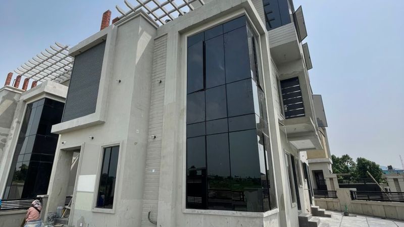 4 Bedroom Fully Detached Duplex