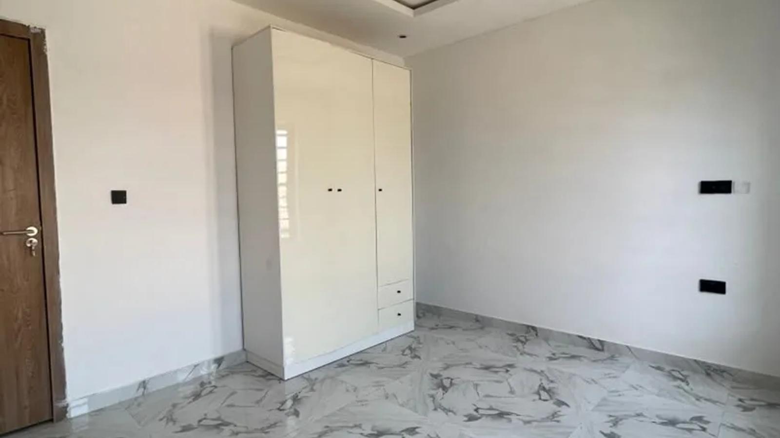 4 Bedroom Semi Detached Duplex
