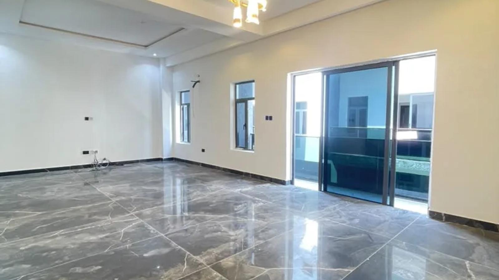 4 BEDROOM TERRACE DUPLEX