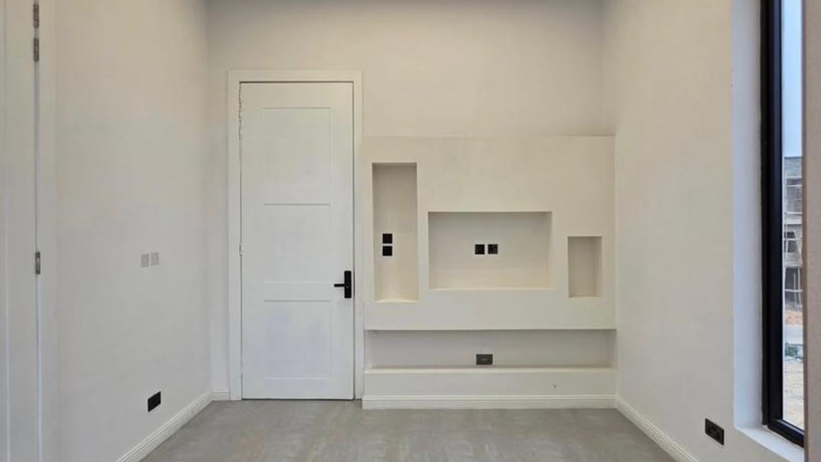5 Bedroom Duplex