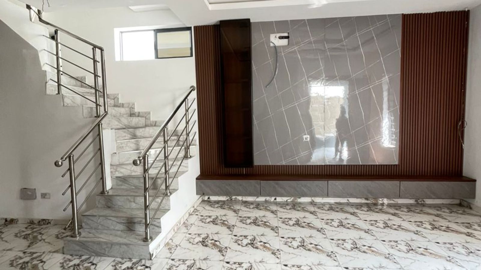 4 Bedroom Fully Detached Duplex