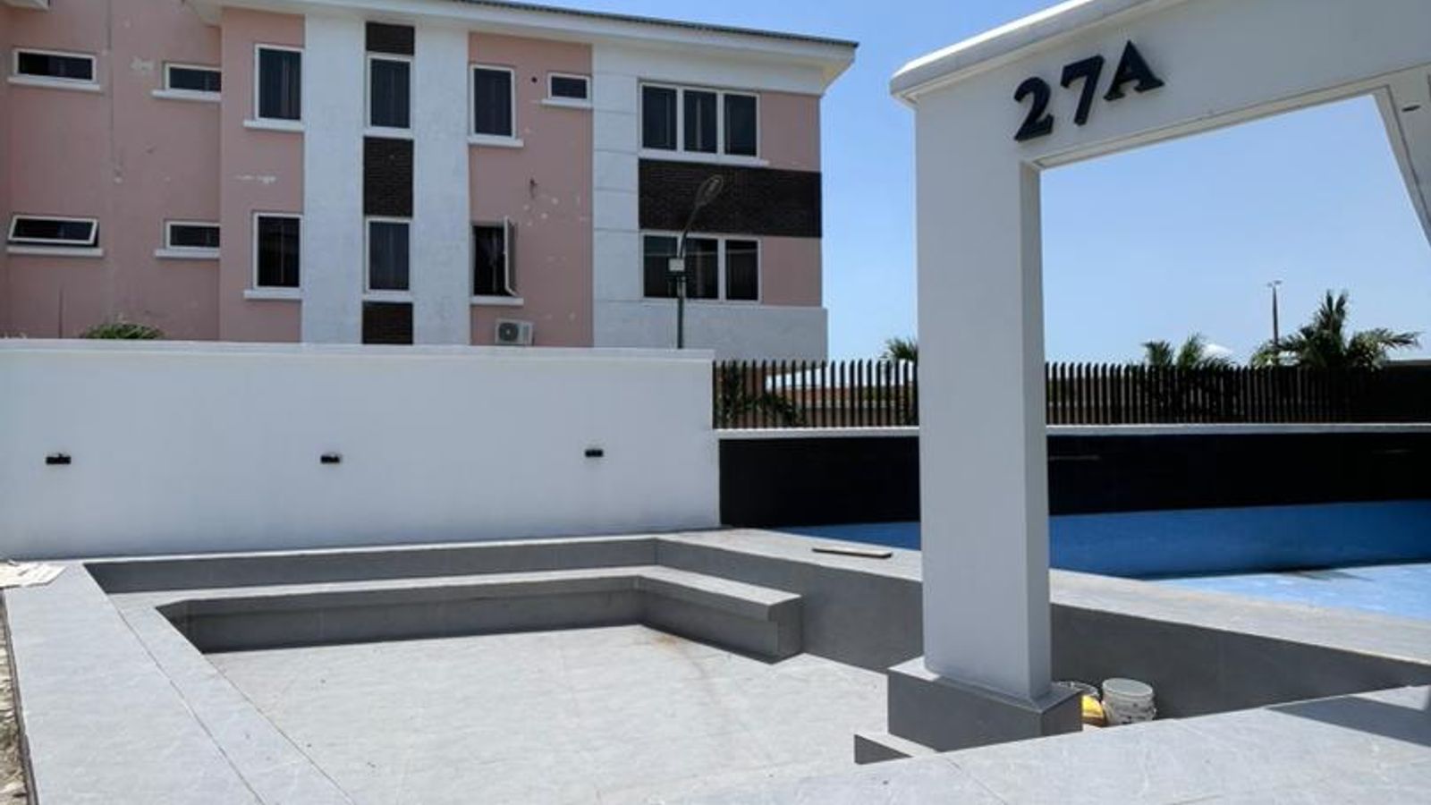5 Bedroom Fully Detached Duplex