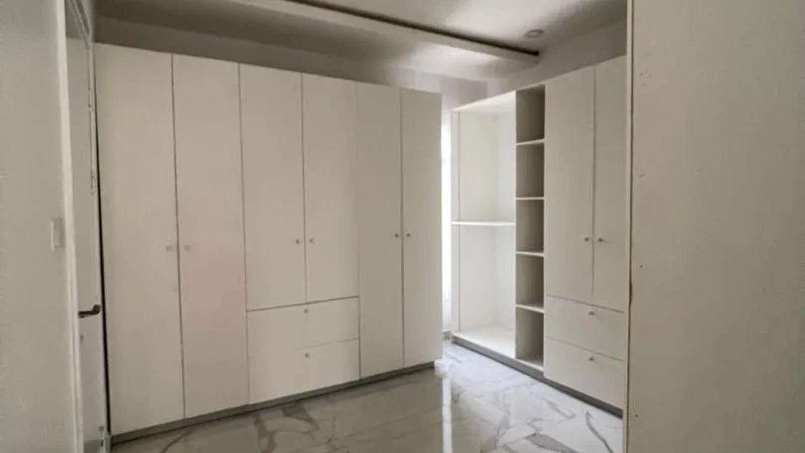5 Bedroom Fully Detached Duplex