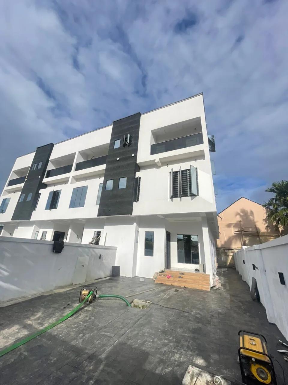 4 Bedroom Terrace Duplex
