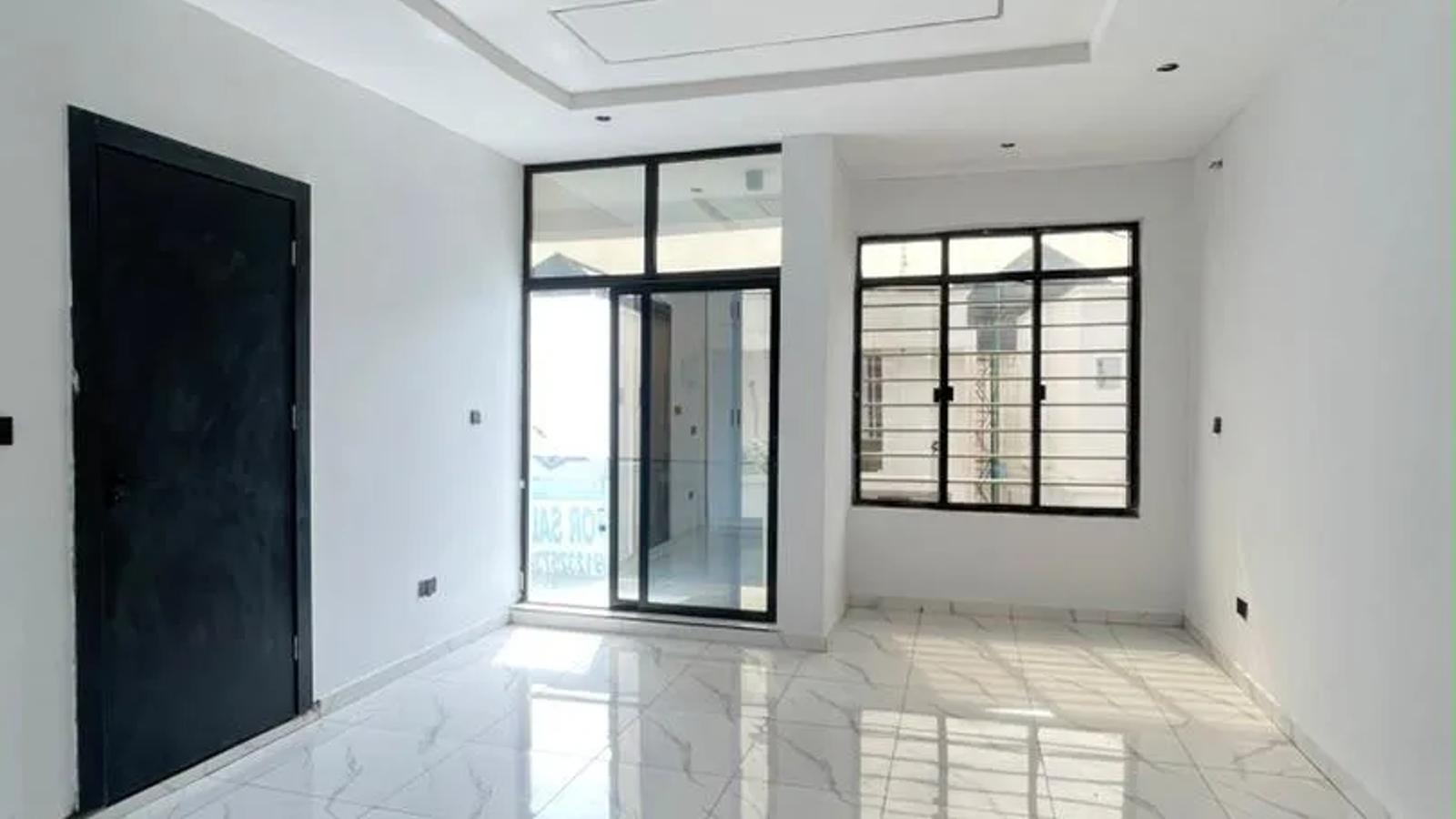 4 BEDROOM SEMI-DETACHED DUPLEX