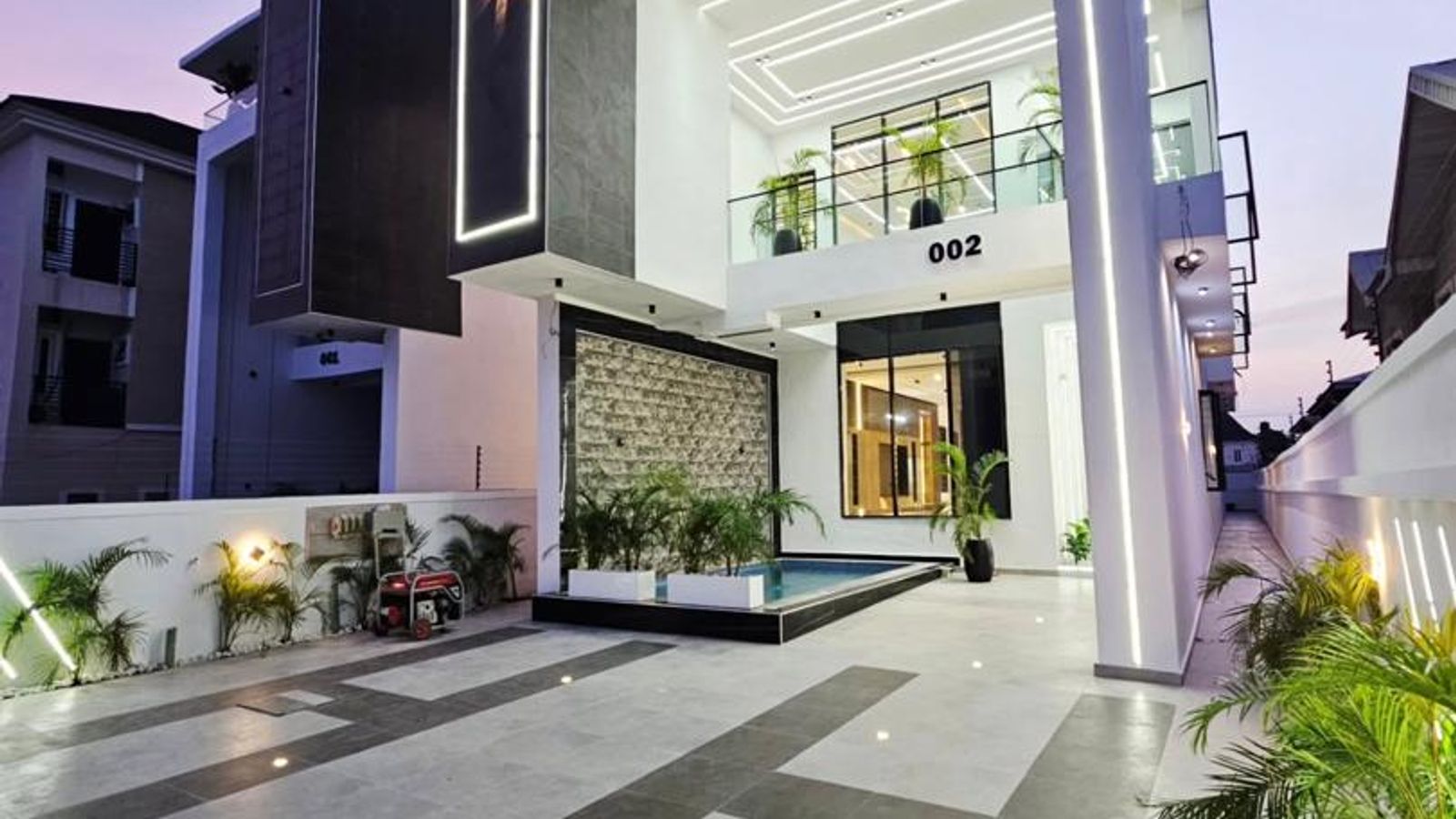 5 Bedroom Fully Detached Duplex