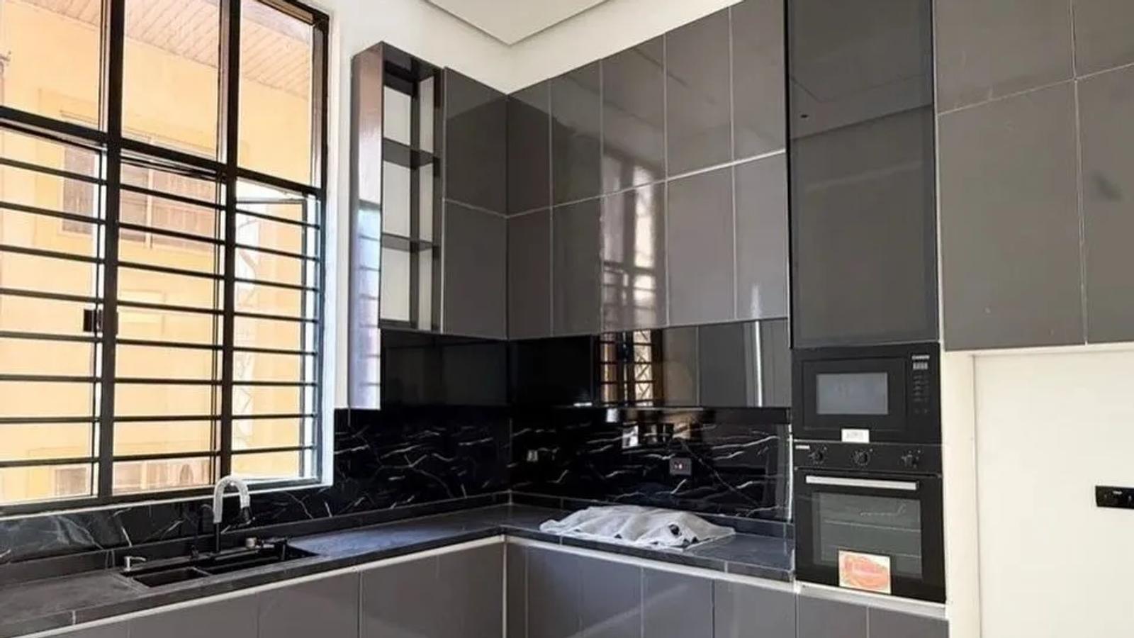 3 Bedroom Apartment