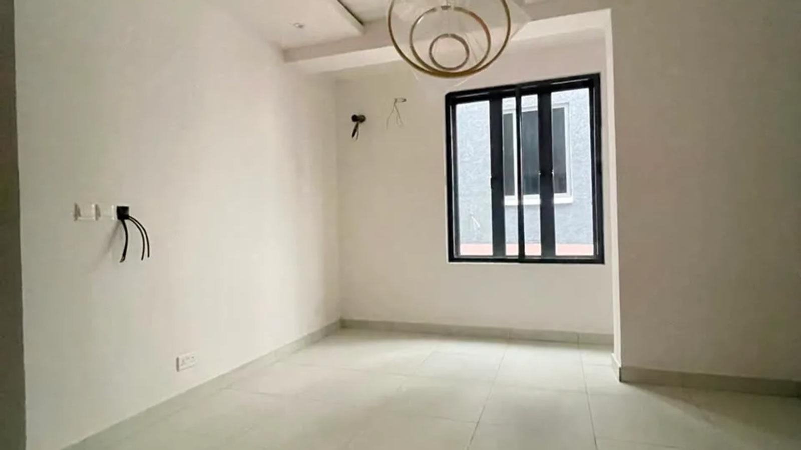 4 Bedroom Semi Detached Duplex